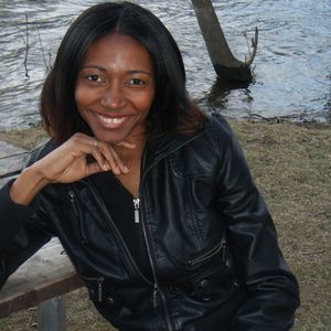 Meet your Posher, Esther